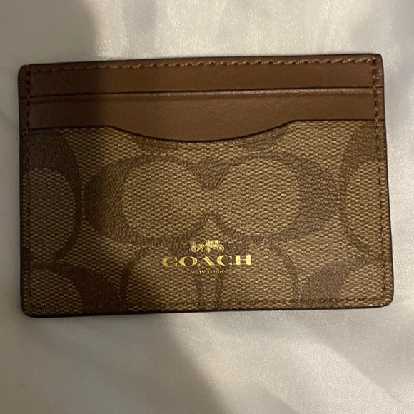 New signature card case. - Picture 1 of 4